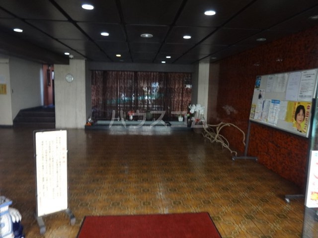 ロビー