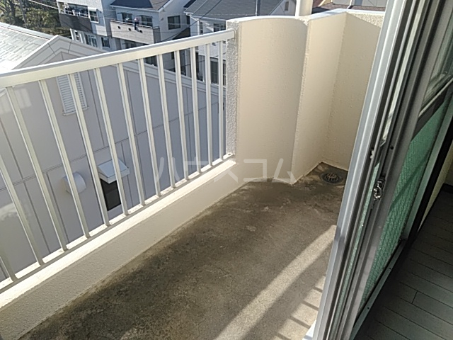 20/30 バルコニー