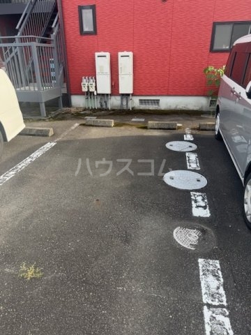 19/19 駐車場