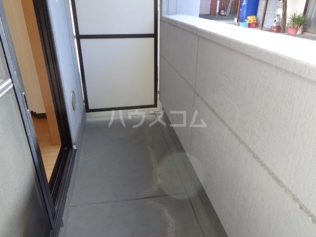 13/23 バルコニー