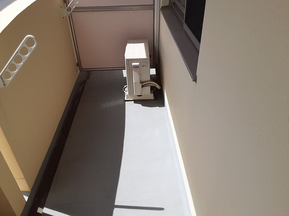 14/28 バルコニー