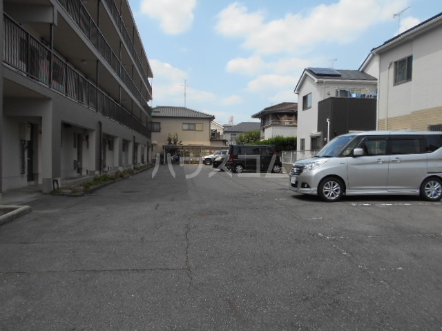 2/10 駐車場