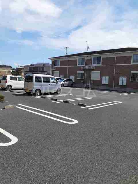 15/30 駐車場