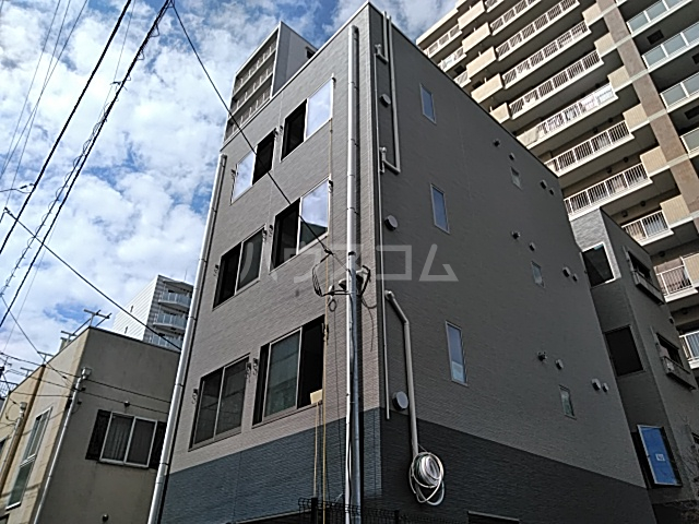 2/30 外観