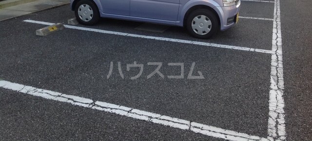 14/16 駐車場