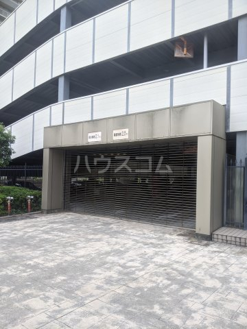 28/30 駐車場