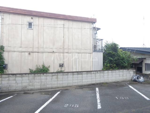17/27 駐車場