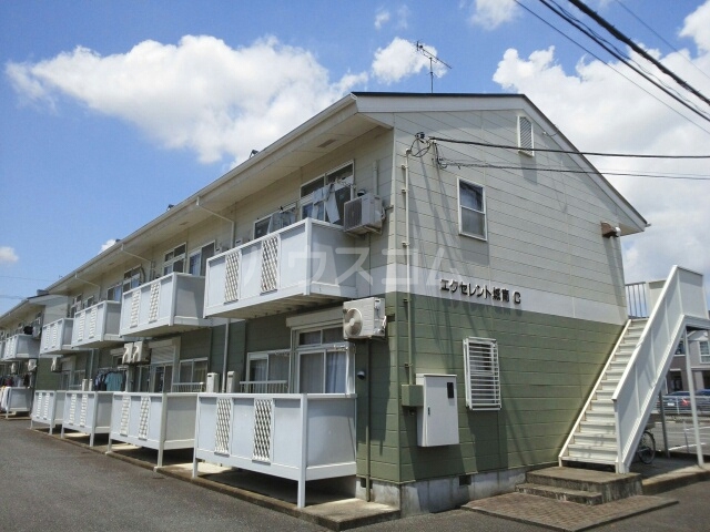 13/22 エントランス