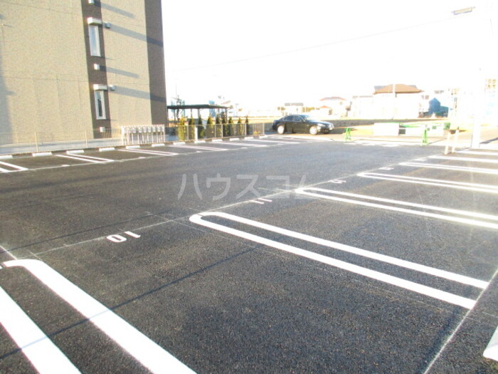19/24 駐車場