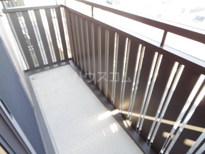 13/22 バルコニー