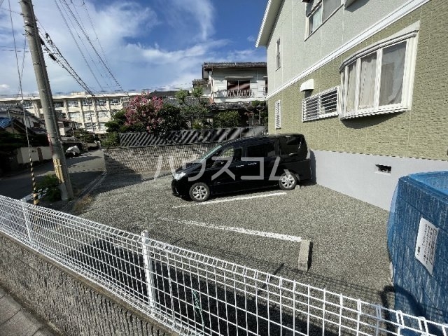 19/26 駐車場