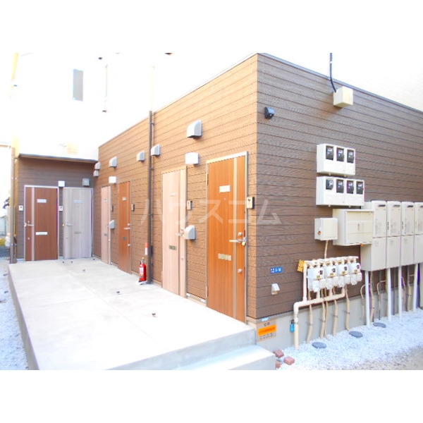 14/22 エントランス