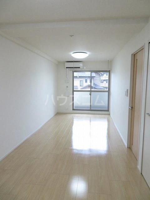 3/23 リビング/ダイニング