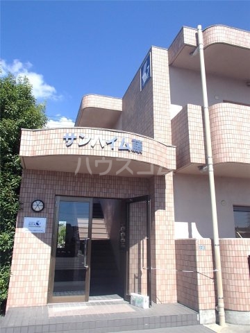 13/16 エントランス