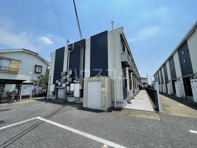 24/30 エントランス