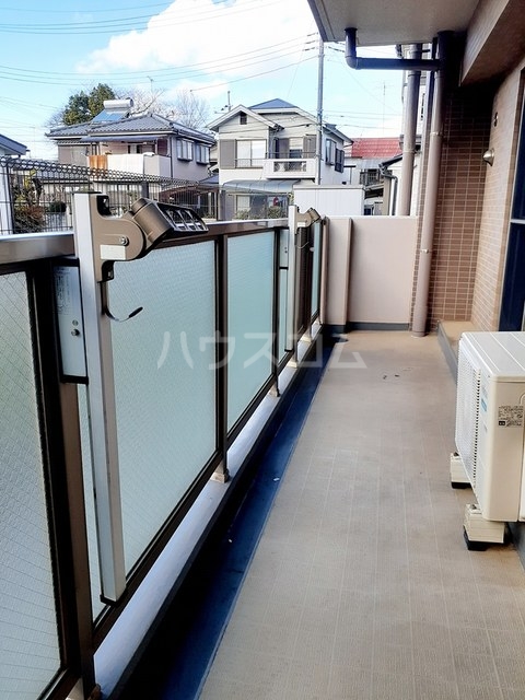 13/25 バルコニー