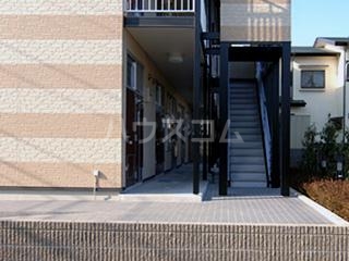 14/22 エントランス