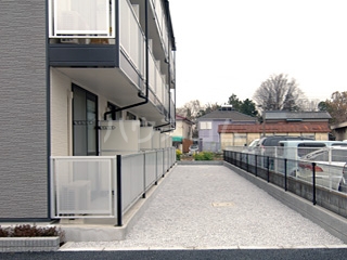 13/19 バルコニー