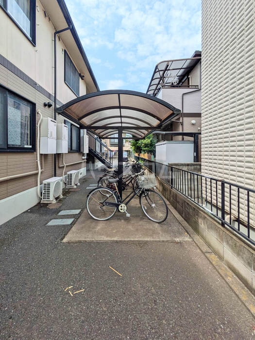 14/23 エントランス