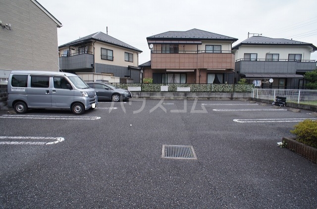 14/20 駐車場