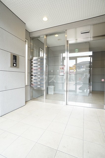 13/20 エントランス