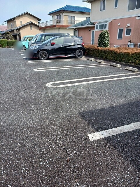 22/30 駐車場