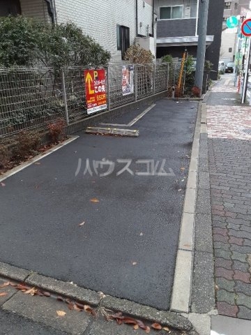 4/12 駐車場