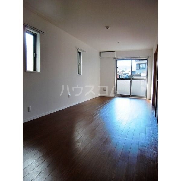 4/23 リビング/ダイニング