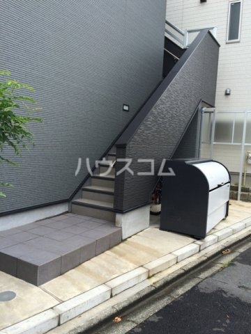 2/10 エントランス