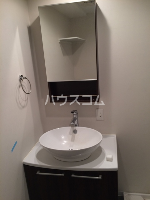13/28 洗面