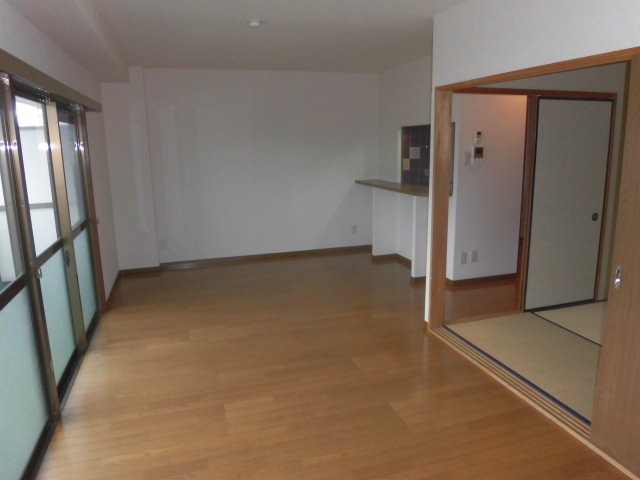 5/30 リビング/ダイニング