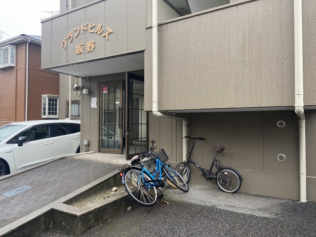 22/30 エントランス