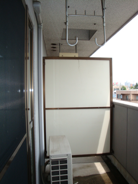 19/30 バルコニー