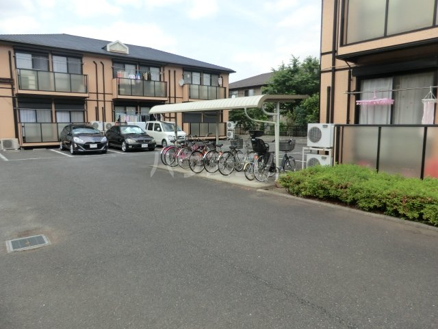2/8 駐車場
