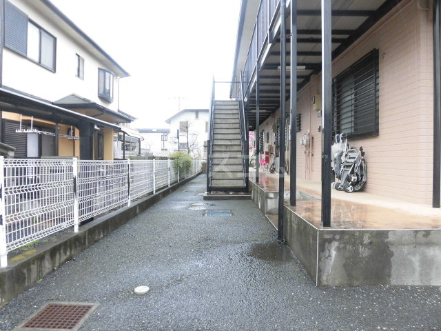 21/30 エントランス