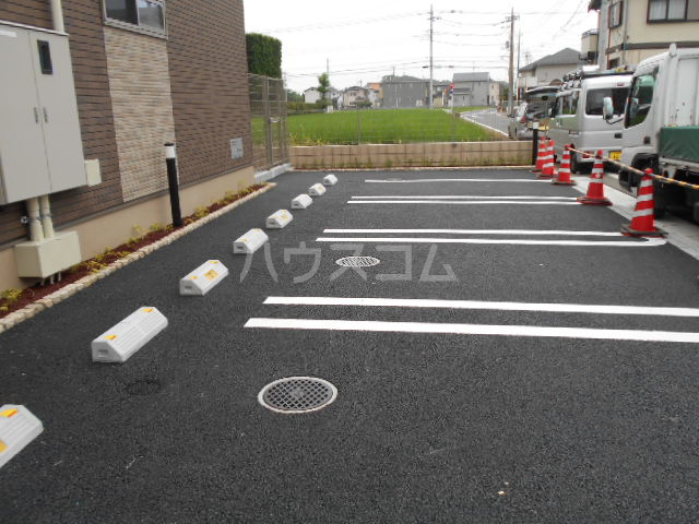 15/23 駐車場