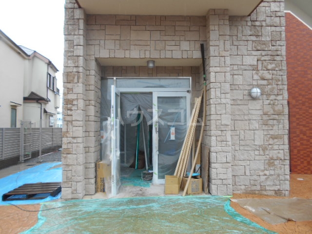 19/25 エントランス