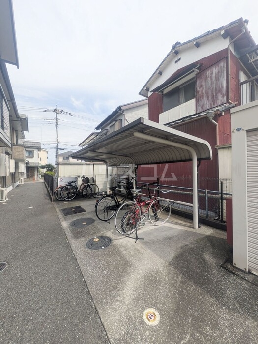 21/27 駐車場