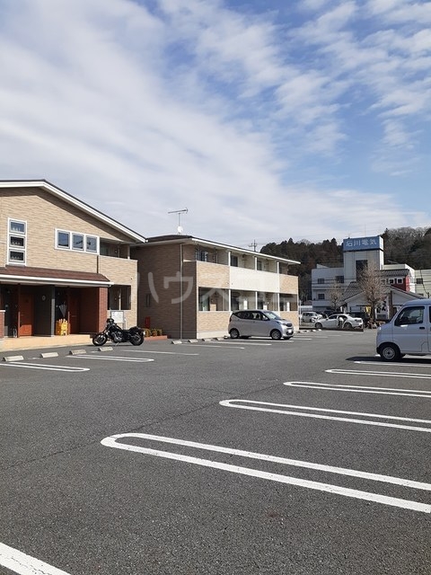 2/17 駐車場