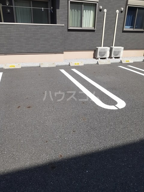 2/8 駐車場