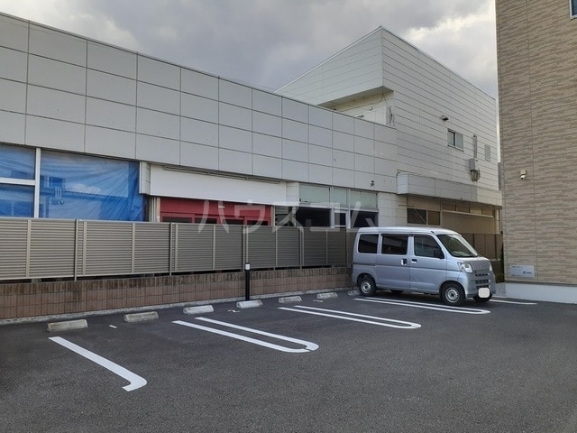 14/21 駐車場