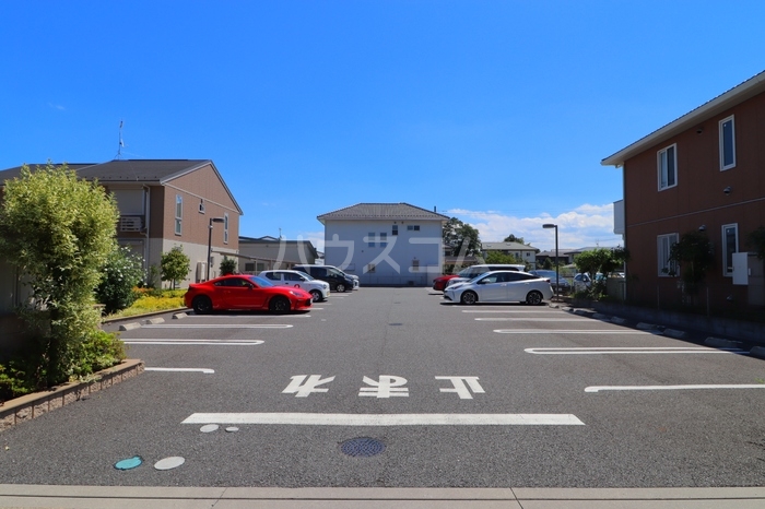 3/10 駐車場