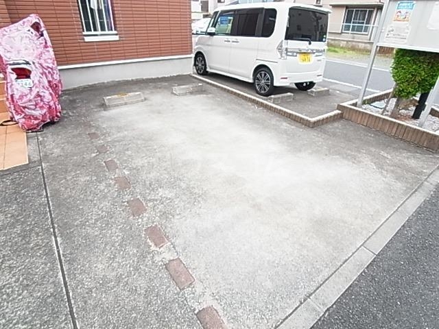 2/8 駐車場