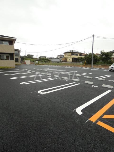 15/30 駐車場