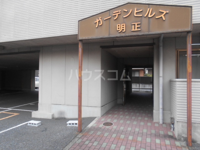 20/29 エントランス