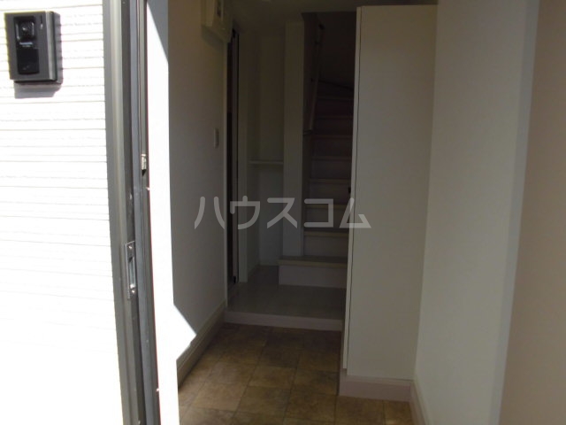 14/22 エントランス