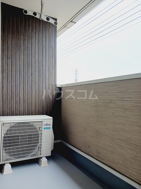 13/23 バルコニー