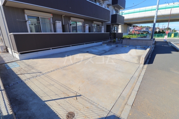 14/22 駐車場