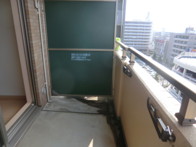 13/30 バルコニー