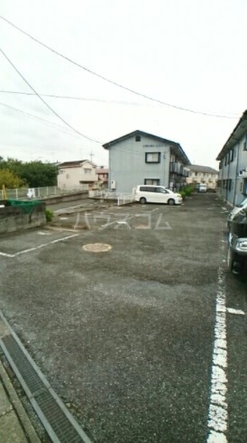 17/27 駐車場